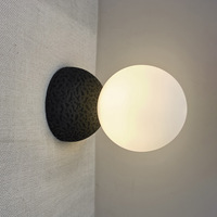 Nordique Moderne Blanc Boule De Verre Ciment Applique Murale Minimaliste Applique Pour Hôtel Couloir Restaurant Chevet