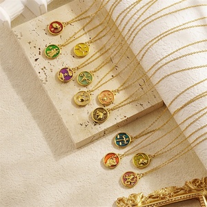 Collares de Moda Personalizados con Colgante Redondo de Acero Inoxidable Chapado en Oro con Esmalte del Signo Zodiacal para Mujer - Product Image 1