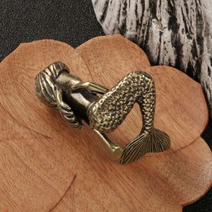 Figura de Bronce Envejecido de Sirena del Océano, Estilo Cuento de Hadas, para Escritorio de Oficina, con Acabado en Cobre Antiguo Artesanía Decorativa. - Product Image 3