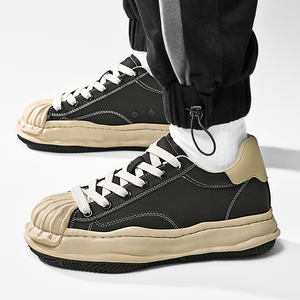 รองเท้าหนังวัวแบบตาข่ายหุ้มส้น  แบบสวม  พื้นหนา  ยกสูง 8 ซม.  สไตล์เรโทร สีดำขาว  แบบหุ้มข้อต่ำ  ระบายอากาศได้ดี  สำหรับฤดูหนาว  สำหรับผู้ชาย - Product Image 3