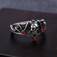 Bague en acier inoxydable Non ternie, bague rétro gothique en Zircon rouge, squelette de vigne, Punk pour femmes et filles