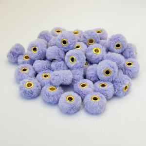 Cuentas de felpa al por mayor 16mm agujero grande Mini Bola de felpa linda con agujero fabricación de joyas - Product Image 5