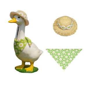 Disfraz de Ganso para Porche, Decoración Primaveral, Adorno de Ganso para Puerta o Galería, Sombrero de Paja y Pañuelo con Margaritas - Product Image 1