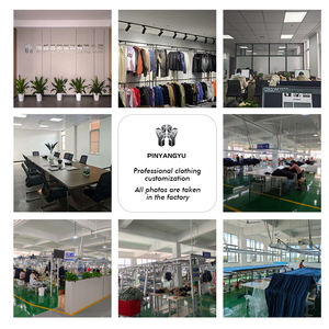 Мужская кожаная толстовка с капюшоном - Product Image 5