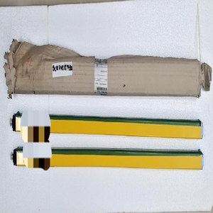 PLC SLC440COM-<strong>ER</strong>-0970-30 COMPACT SAFETY LIGHT <strong>RES</strong> 30MM 970MM Ht Fast Ship - Product Image 1