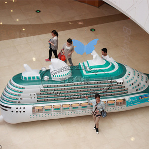 Modèle de bateau de croisière gonflable en PVC pour décoration extérieure d'exposition dans les centres commerciaux - Product Image 1