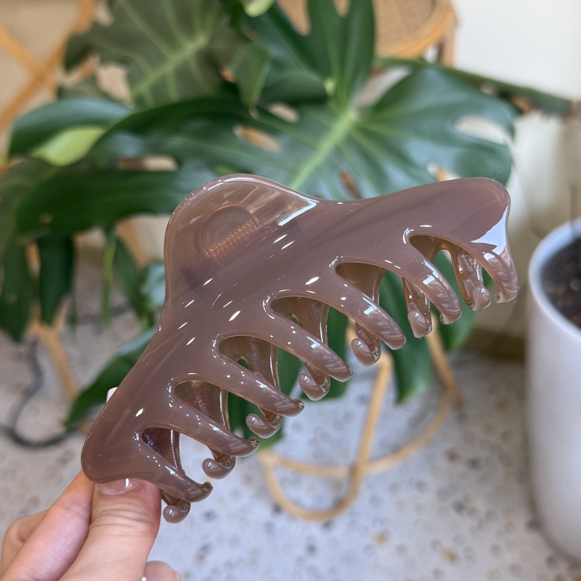 Transparent brown
