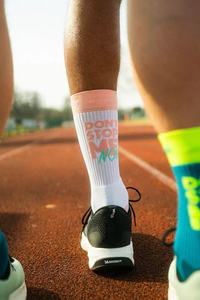 Chaussettes de course personnalisées à coussinets fins Chaussettes de <span class=keywords><strong>compression</strong></span> de haute qualité pour le cyclisme et le sport Chaussettes basses pour femmes de marque à quantité minimale de commande vente en gros - Product Image 3