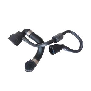 Manguera de refrigerante Benbao 2055015301 para el sistema de refrigeración del motor, pieza de repuesto - Product Image 1