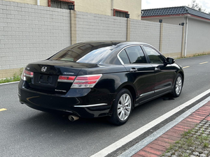 Voiture d'occasion Honda Accord 2.4L <span class=keywords><strong>EXL</strong></span> Navi 2012 noire économique à l'essence, exportation de voitures d'occasion - Product Image 3