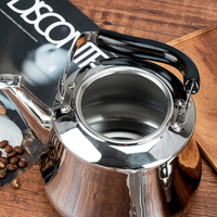 Bouilloire classique en acier inoxydable avec passoire Théière sifflante au design moderne pour faire bouillir l'eau