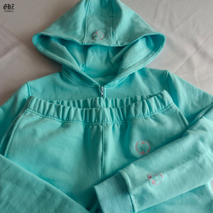 <span class=keywords><strong>Ropa</strong></span> Y2K Colección <span class=keywords><strong>Otoño</strong></span> <span class=keywords><strong>Invierno</strong></span> <span class=keywords><strong>2022</strong></span> Sudadera con Capucha y Pantalones con Logotipo Personalizado Conjunto <span class=keywords><strong>de</strong></span> 2 Piezas para Patrón Bordado - Product Image 4