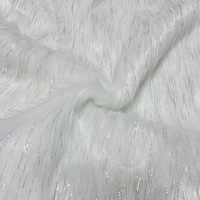 Peluche en fausse fourrure de renard blanche avec accessoires de vêtement en tissu Lurex