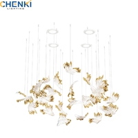Lustre suspendu moderne en verre long pour escalier et espaces commerciaux, plafond double hauteur, finition dorée LED