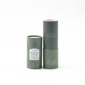 Tube de <span class=keywords><strong>baume</strong></span> à lèvres biodégradable en carton, écologique, avec logo personnalisé, imprimé numériquement, matériaux recyclés, revêtement UV, parfum - Product Image 1