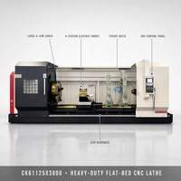 Tour CNC à grande alésage de broche CK61125, alésage traversant de 130 mm, portée de 1250 mm, machine de tournage robuste à banc plat pour barres de tournage