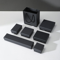 Boîte à bijoux en papier rigide personnalisée avec logo, fermeture magnétique à double porte, emballage pour collier, bracelet, boucles d'oreilles, bague, cadeau