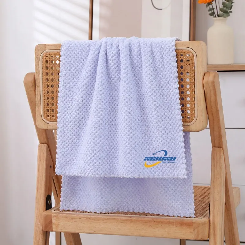 Wholesale Solid Color Coral Fleece Bath Towel Microfiber High Quality Super Absorbent Soft Quick Dry Bath Towel