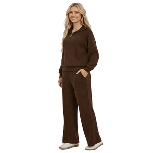Conjunto deportivo de invierno de 2 piezas para mujer, personalizado, holgado y extragrande, OEM, de felpa francesa de 420 g, con sudadera de cremallera corta y pantalón jogger de pierna ancha - Product Image 4