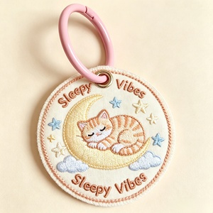 Porte-clés mousqueton 3D personnalisé brodé chien et panda, éco-responsable, haute qualité, <span class=keywords><strong>rose</strong></span>, forme de dessin animé mignon, vente en gros - Product Image 6