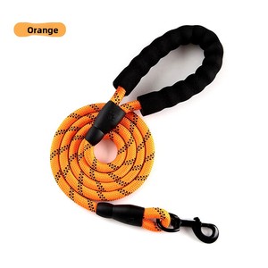 Evcil Hayvan Malzemeleri Yeni Yansıtıcı Çizgili Yuvarlak Halat Naylon Geri Çekilemeyen Orta ve Büyük Boy Köpek Tasması Stokta Toptan - Product Image 4
