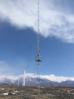 Tour d'antenne de télécommunications monopôle autoportante durable, galvanisée à chaud, étanche, transmission de signal haute tension