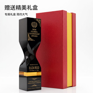 Trofeo de Cristal de 900 Grados con Pilar Dorado de 1.5 kg, Grabado Personalizado, Premios Conmemorativos, Regalo Empresarial - Product Image 5