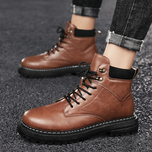 Siete botas con tacón para sumar un poco de altura y mucho estilo a tus  looks de otoño