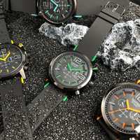 Montre Homme Tendance Hip-hop Nouvelle Génération Transfrontalière ; Montre Sport Décontractée à Quartz en Acier Inoxydable WR 100M Été 2024