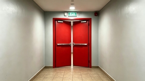 <span class=keywords><strong>Porta</strong></span> Tagliafuoco in Acciaio <span class=keywords><strong>a</strong></span> Doppia Anta Certificata UL 180 Minuti con Barra Antipanico per Uscita di Emergenza, Protezione da Fumo e Incendio - Product Image 4