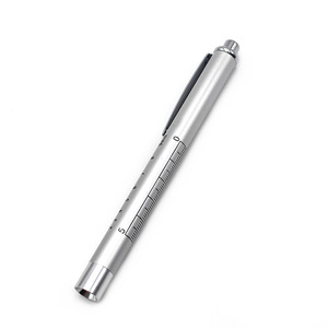 Lampe médicale avec jauge pupillaire <span class=keywords><strong>et</strong></span> règle, LED pour <span class=keywords><strong>gorge</strong></span>, oreilles, <span class=keywords><strong>nez</strong></span>, yeux, ORL, infirmières, médecins, lumière jaune chaude, stylo lumineux pour infirmières - Product Image 5