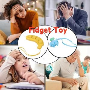 سلاسل مفاتيح مطاطية ثلاثية الأبعاد بتصميم أنمي كرتوني مقاومة للماء للأطفال ومفاتيح السيارات والحقائب - Product Image 6