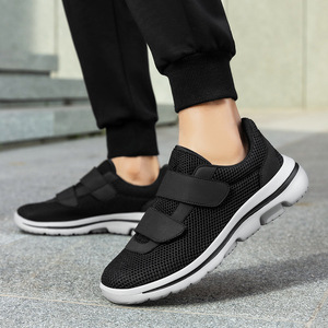 Chaussures de marche pour femmes à largeur étendue, en maille respirante, à bout rond, semelle EVA, sportives, toutes saisons, à enfiler, confortables pour personnes âgées - Product Image 3
