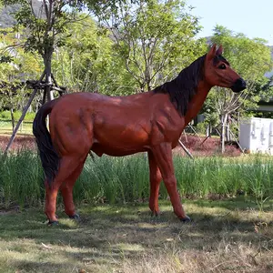Fliehendes Pferd in Stampede-Skulpturen Außen dekoration Golloping Horse Sculpture Decor Horse Statue