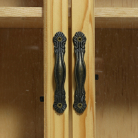 Vitrine en bois sur mesure de haute qualité, style rétro, avec porte en verre anti-poussière, boîte cadeau en bois