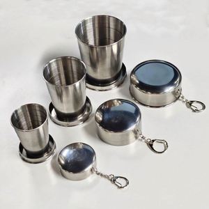 Tasse de voyage télescopique personnalisée en métal avec porte-clés pour le camping - Product Image 2