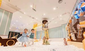 Equipo de juegos infantiles de plástico blando para interiores Juegos de pared de bolas para niños para centros comerciales - Product Image 2