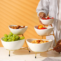 Ensemble de plateaux à fruits en porcelaine à trois étages de style européen avec cadre en fer amovible pour les voyages - Bol à dessert et à bonbons écologique