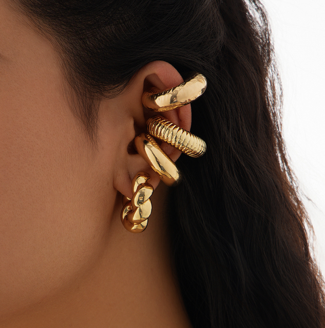 2024 Fashion Metal Gold Silver Plated Thread Striped Ear Clip Single Women's Fashion Ear Cuff