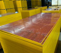 Contreplaqué filmé 15mm 18mm 21mm 4x8 1220x2440mm, grade E1, âme en bois dur pour la construction, antidérapant, résistant à l'humidité