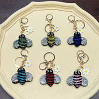 Porte-clés Abeille de Luxe Scintillant en Strass et Cristal, Breloque de Sac, Fleur Marguerite Bling, Insecte 3D, Abeille incrustée de diamants, Pendentif de Sac à Main