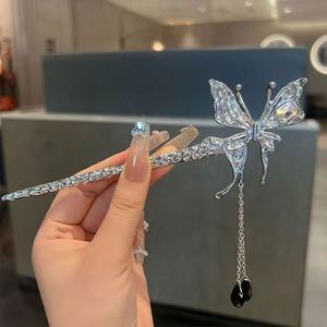 Palillos para el pelo de estilo chino con piedra lunar para mujer, horquillas retro de metal líquido con forma de mariposa, accesorios para el cabello. - Product Image 1