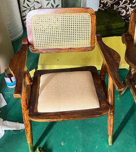 Silla de Ratán Hecha a Mano para Sala de Estar, Dormitorio, Asiento Decorativo Interior con Estructura de Madera Natural - Product Image 3