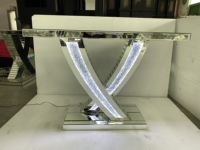 2022 luxe LED diamant écrasé en forme de cœur Console miroir Table avec miroir mural ensemble décoration de maison Meubles Meubles mobiles