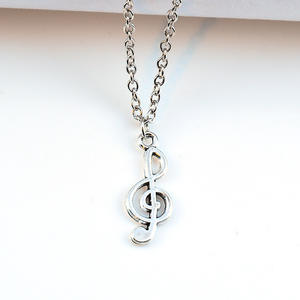 Vente directe bas prix collier note mélomane <span class=keywords><strong>violoncelle</strong></span> guitare pendentif collier court clavicule - Product Image 4