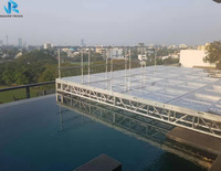 Plateforme de scène modulaire pliable en aluminium et verre Sgaier, capacité de charge de 1000 kg, installation rapide, portable pour les événements en plein air