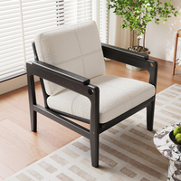 Fauteuil de salon nordique minimaliste en bois massif, style moyen-âge, avec dossier et accoudoirs pour la maison