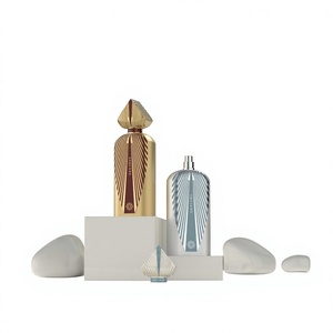 Flacon de parfum en verre ABOLAND, forme cylindrique avec design gravé, fermeture à vaporisateur - Product Image 1