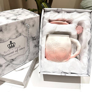 Ins Girl Birthday and Chinese New Year <b>Gift</b> Cherry Blossom cat with Lid <b>Mug</b> Set Eco-Friendly High Quality <b>Gift</b> <b>Box</b> Set - Product Image 2