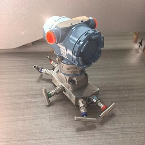 Différentiel d'origine 3051CD2A02A1BS5I1Y2M5Q4C1HR7 avec collecteur à soupapes en aluminium/acier inoxydable 316 IP67 - Product Image 3